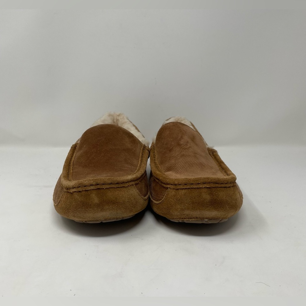 UGGS Men Tan Slippers Size 11 - Picture 2 of 8